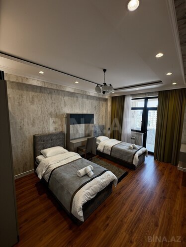 İcarəyə verilir 3 otaqlı yeni tikili 120 m², Gənclik m., photo 1 from 16