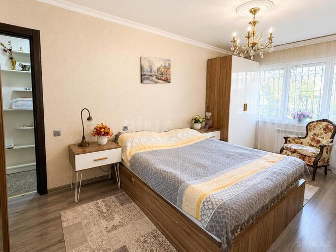Satılır 3 otaqlı köhnə tikili 80 m², Xalqlar Dostluğu m., photo 5 from 15