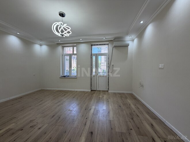 Satılır 2 otaqlı köhnə tikili 55 m², 28 May m., photo 5 from 18