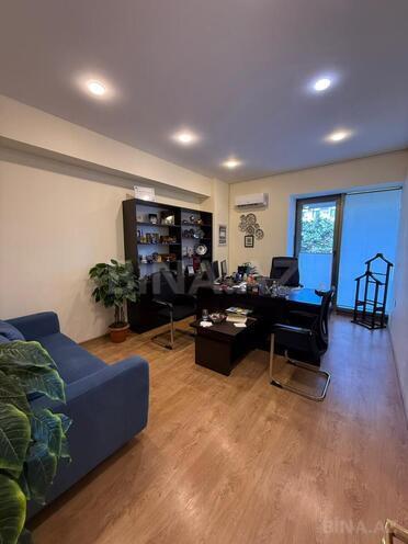Сдаётся 8-комн. офис 200 м², м. Нариман Нариманов, photo 1 from 18