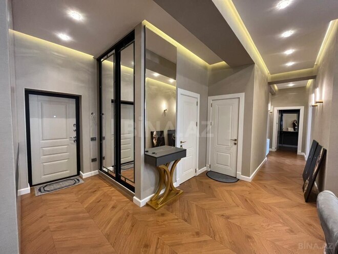 Сдаётся 3-комн. новостройка 125 м², м. 8 ноября, photo 6 from 11