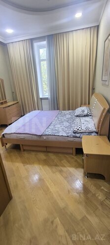 Сдаётся 3-комн. вторичка 110 м², м. Сахил, photo 19 from 30