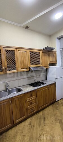 Сдаётся 3-комн. вторичка 110 м², м. Сахил, photo 4 from 30