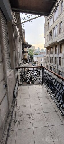Сдаётся 3-комн. вторичка 110 м², м. Сахил, photo 5 from 30