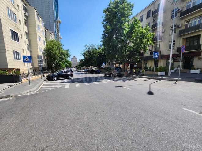 Satılır 3 otaqlı köhnə tikili 90 m², Nizami m., photo 20 from 23