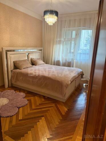 Satılır 3 otaqlı köhnə tikili 90 m², Nizami m., photo 7 from 23