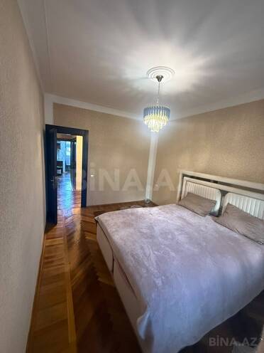 Satılır 3 otaqlı köhnə tikili 90 m², Nizami m., photo 5 from 23