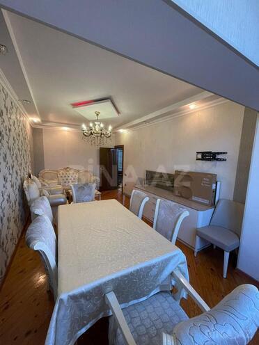 İcarəyə verilir 3 otaqlı köhnə tikili 70 m², 8 Noyabr m., photo 3 from 13
