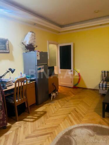 Продаётся 2-комн. вторичка 50 м², м. Ичеришехер, photo 4 from 13