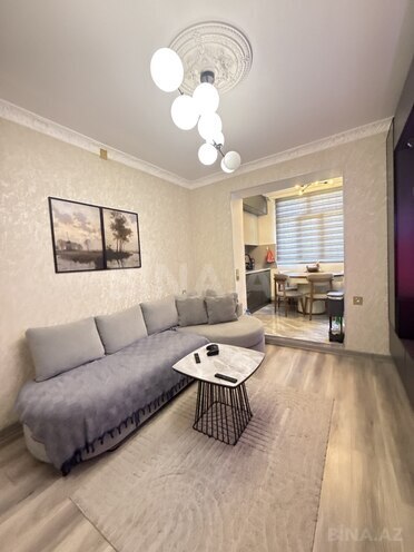 Satılır 3 otaqlı köhnə tikili 70 m², 20 Yanvar m., photo 4 from 17