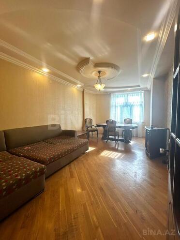 Satılır 3 otaqlı yeni tikili 118 m², İnşaatçılar m., photo 1 from 19