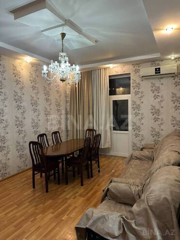 Сдаётся 3-комн. вторичка 82 м², м. Элмляр Академиясы, photo 1 from 10