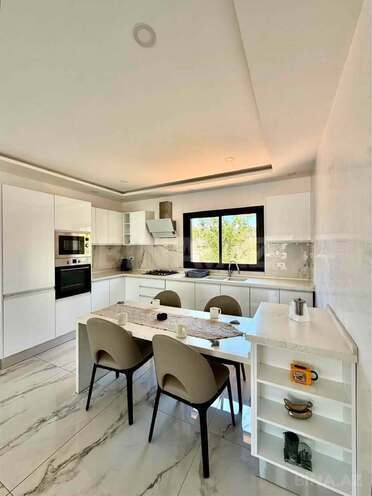 İcarəyə verilir 6 otaqlı həyət evi/bağ evi 520 m², Mərdəkan q., photo 9 from 15
