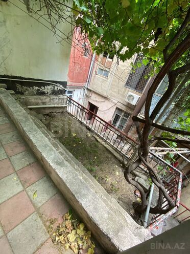 Satılır 3 otaqlı köhnə tikili 60 m², Bayıl q., photo 19 from 22