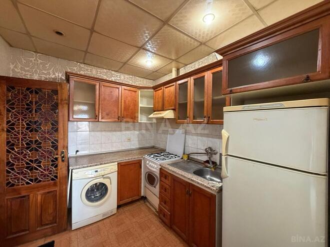 Satılır 2 otaqlı köhnə tikili 65 m², Gənclik m., photo 19 from 21