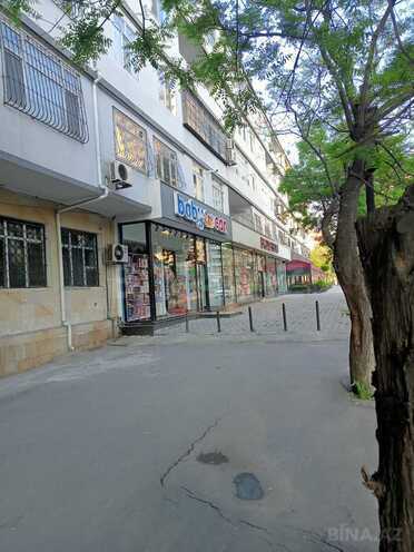 Satılır 2 otaqlı köhnə tikili 67 m², Elmlər Akademiyası m., photo 1 from 19