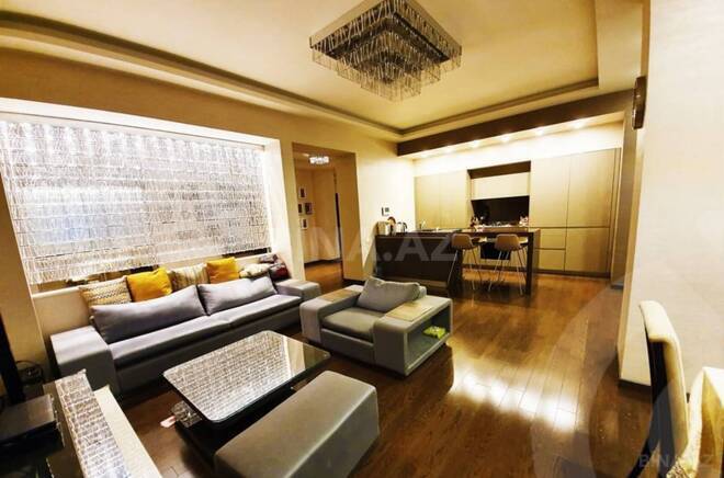 Satılır 4 otaqlı yeni tikili 185 m², Sahil m., photo 1 from 20