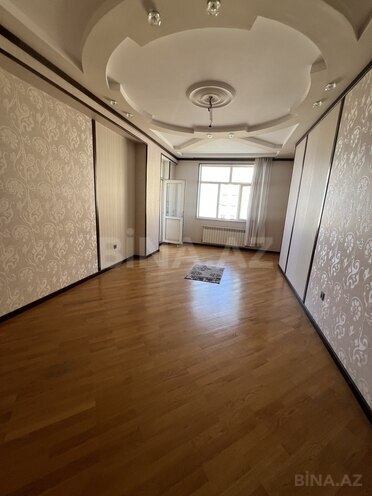 Продаётся 3-комн. новостройка 120 м², м. Иншаатчылар, photo 1 from 14