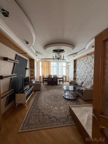 Satılır 3 otaqlı yeni tikili 133 m², Memar Əcəmi m., photo 1 from 13