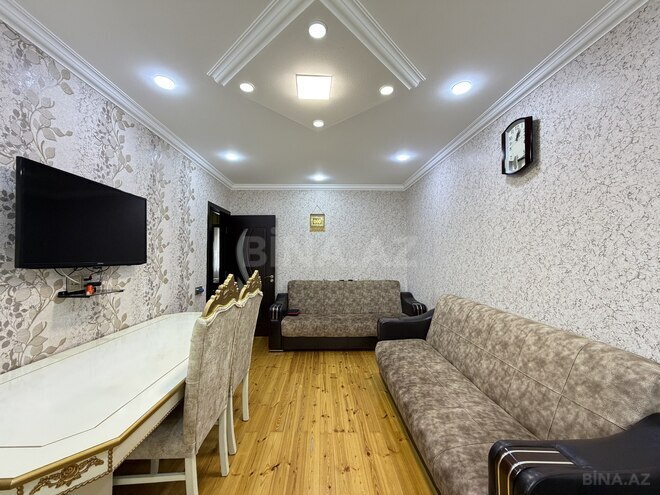 Satılır 3 otaqlı köhnə tikili 85 m², Bakıxanov q., photo 3 from 19