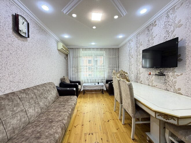 Satılır 3 otaqlı köhnə tikili 85 m², Bakıxanov q., photo 1 from 19