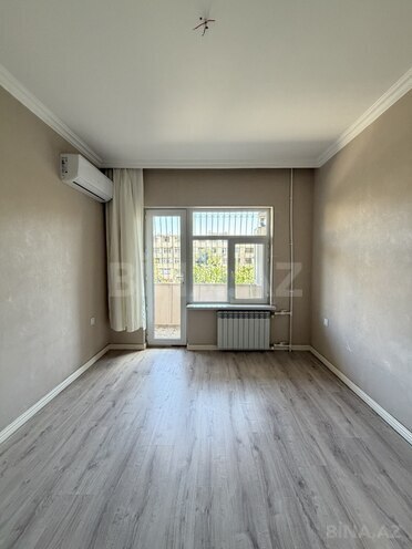 Satılır 2 otaqlı köhnə tikili 65 m², Bakıxanov q., photo 11 from 18