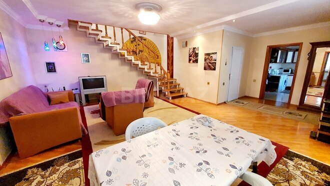 İcarəyə verilir 6 otaqlı həyət evi/bağ evi 350 m², Bilgəh q., photo 3 from 15