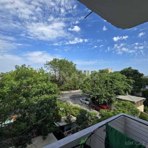 Satılır 2 otaqlı köhnə tikili 48 m², Yasamal q., photo 14 from 15