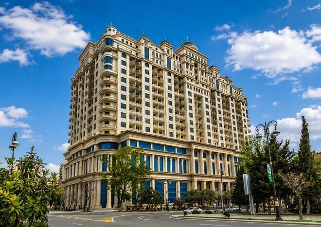 Продаётся 2-комн. новостройка 89 м², м. Элмляр Академиясы, photo 1 from 11