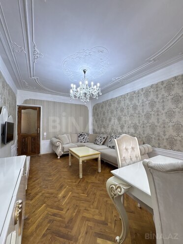 İcarəyə verilir 2 otaqlı köhnə tikili 85 m², Gənclik m., photo 4 from 17
