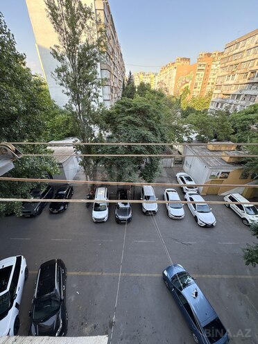 İcarəyə verilir 2 otaqlı köhnə tikili 85 m², Gənclik m., photo 16 from 17