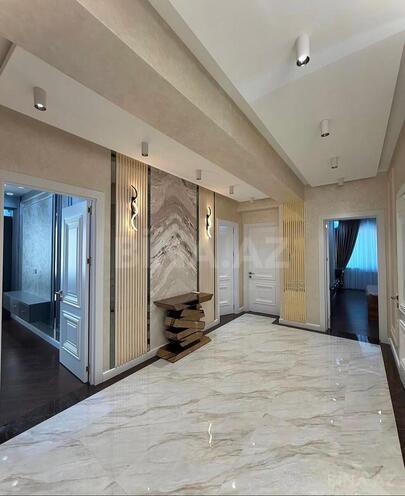 İcarəyə verilir 3 otaqlı yeni tikili 140 m², 28 May m., photo 7 from 13