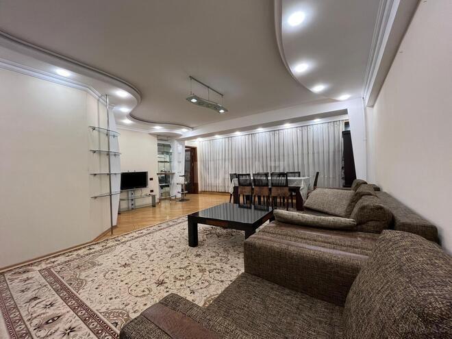 İcarəyə verilir 2 otaqlı köhnə tikili 90 m², Yasamal r., photo 5 from 26