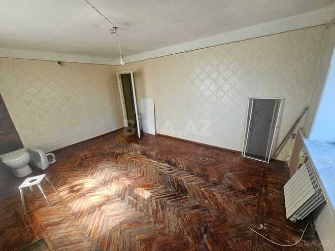 Satılır 2 otaqlı köhnə tikili 50 m², İnşaatçılar m., photo 4 from 13