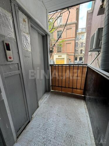 İcarəyə verilir 3 otaqlı köhnə tikili 80 m², Sahil m., photo 6 from 31