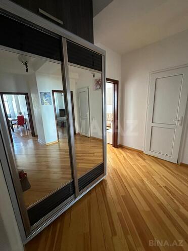 Сдаётся 3-комн. новостройка 110 м², м. Ази Асланов, photo 9 from 19