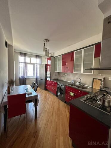 Сдаётся 3-комн. новостройка 110 м², м. Ази Асланов, photo 1 from 19