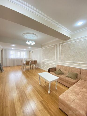 Сдаётся 3-комн. новостройка 110 м², м. Иншаатчылар, photo 6 from 16