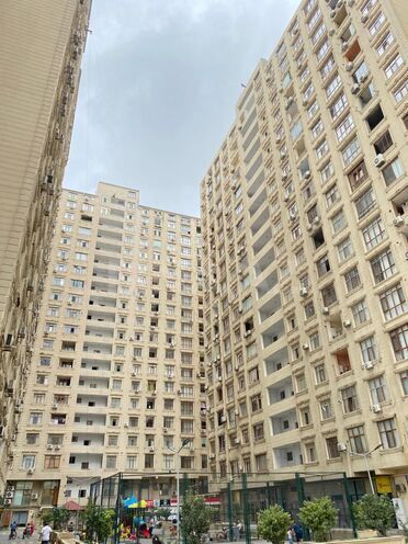 Сдаётся 3-комн. новостройка 110 м², м. Иншаатчылар, photo 1 from 16