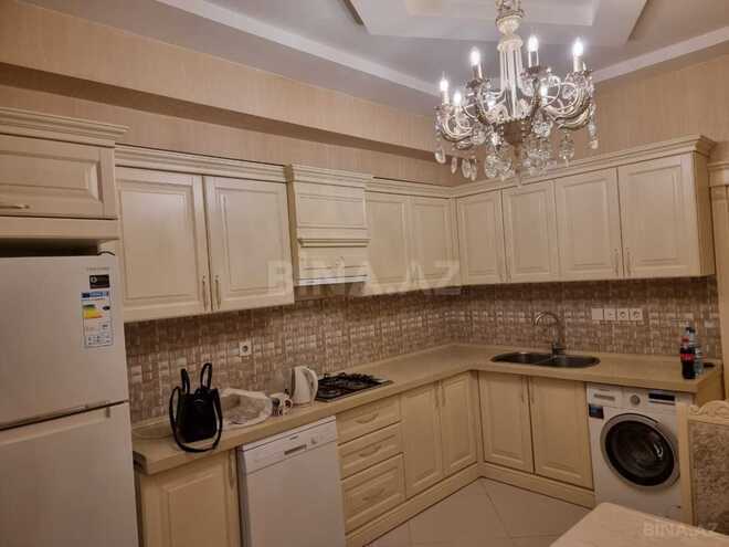 Сдаётся 3-комн. новостройка 120 м², м. Элмляр Академиясы, photo 4 from 15