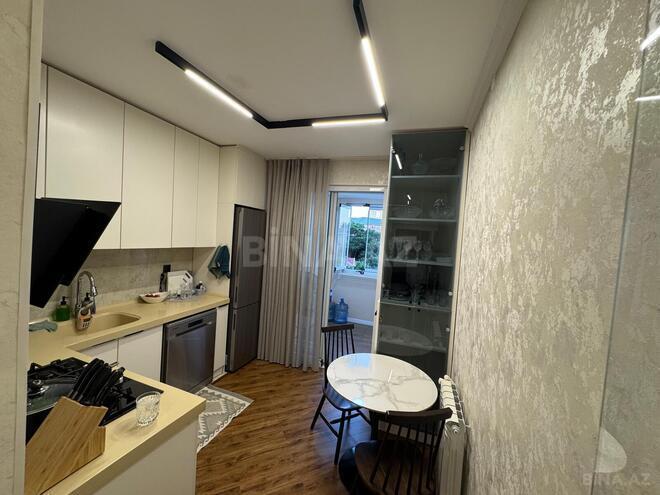 Продаётся 3-комн. вторичка 63 м², м. Элмляр Академиясы, photo 8 from 16