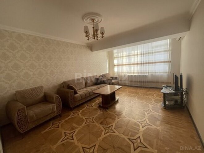 İcarəyə verilir 4 otaqlı köhnə tikili 110 m², 28 May m., photo 3 from 10