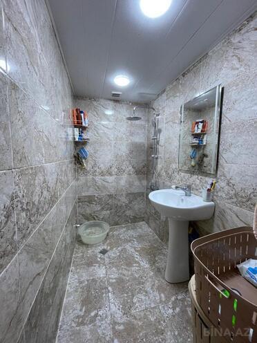 Продаётся 3-комн. вторичка 65 м², м. Ази Асланов, photo 8 from 22