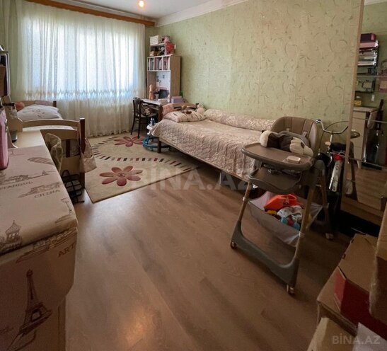 Продаётся 3-комн. вторичка 65 м², м. Ази Асланов, photo 18 from 22