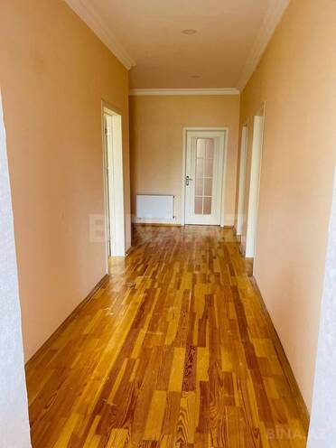 Satılır 4 otaqlı həyət evi/bağ evi 200 m², Novxanı q., photo 10 from 17