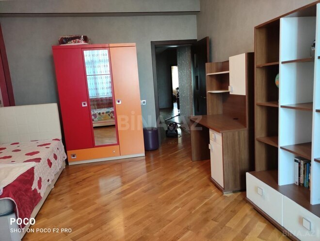 İcarəyə verilir 3 otaqlı yeni tikili 140 m², 28 May m., photo 8 from 13