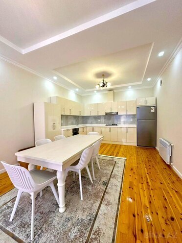 Satılır 4 otaqlı həyət evi/bağ evi 200 m², Şüvəlan q., photo 12 from 15