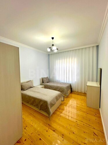 Satılır 4 otaqlı həyət evi/bağ evi 200 m², Şüvəlan q., photo 9 from 15