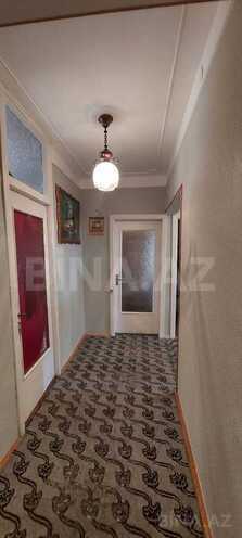 Satılır 4 otaqlı köhnə tikili 110 m², Həzi Aslanov m., photo 3 from 11
