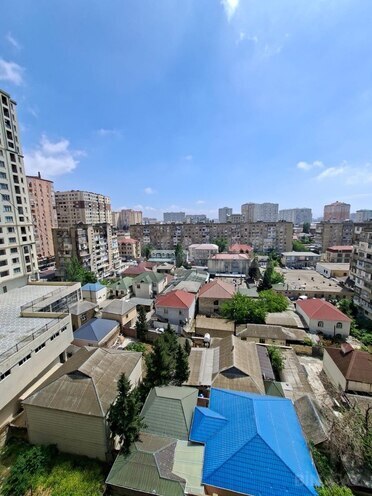 Satılır 5 otaqlı köhnə tikili 115 m², 20 Yanvar m., photo 1 from 22